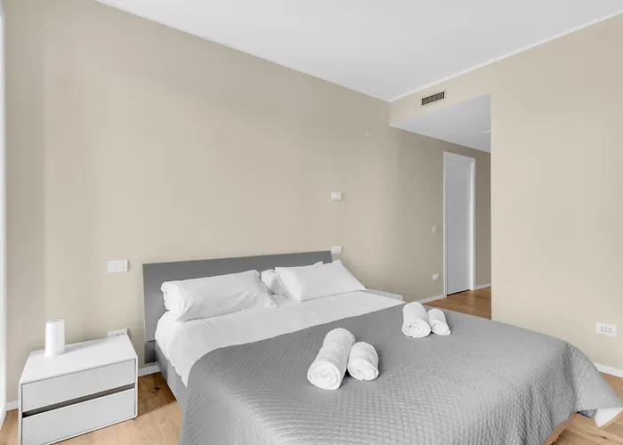 Appartement Living With Terrace & Garage By Ndp Rent